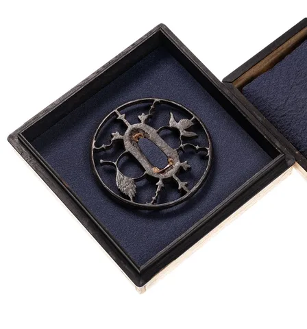 Guarniciones de Tsuba · Ko-Akasaka