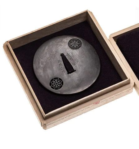 Guarniciones de Tsuba · Akasaka Tadatoki