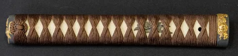 Hoja de Awataguchi Ōmi no Kami Tadatsuna