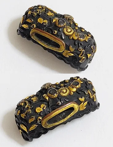 Detalle de Fuchi-kashira · Ko-Mino