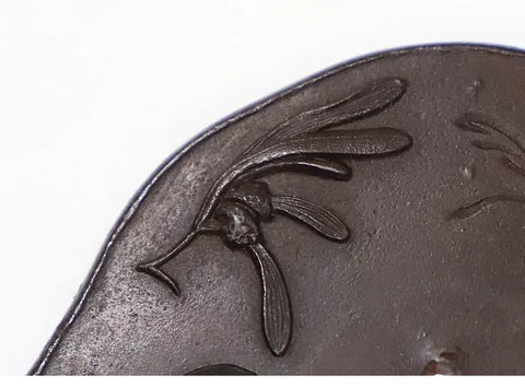 Detalle de Tsuba daishō · Kikukawa Hisahide