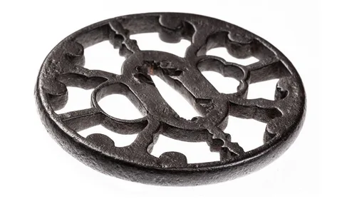 Dettaglio di Tsuba · Owari