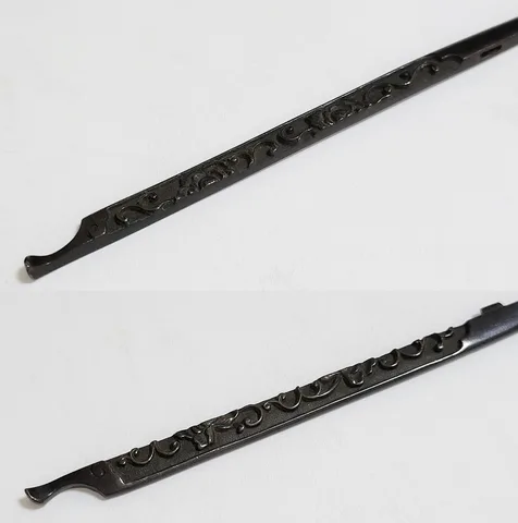 Detalle de Kōgai · Ko-Mino