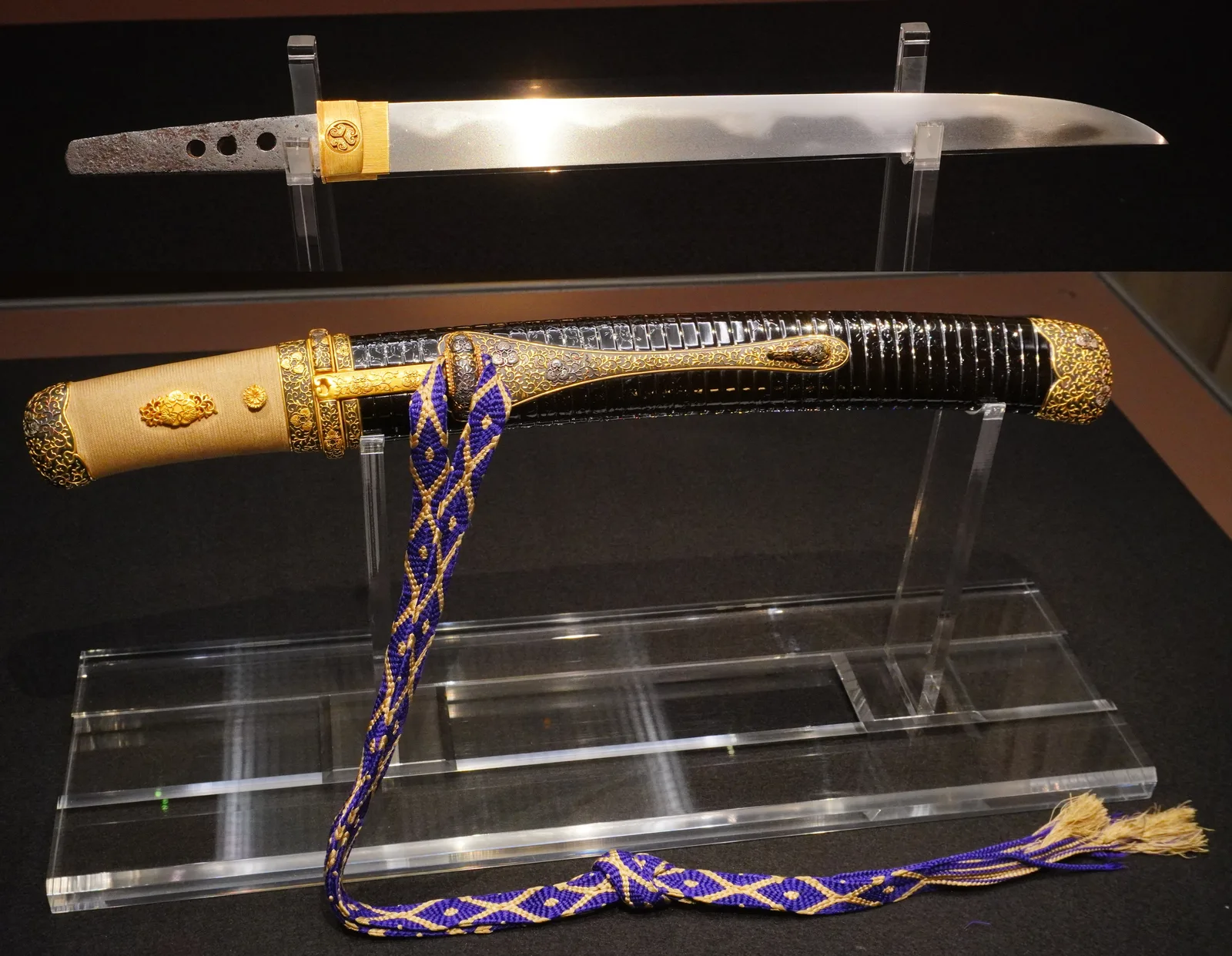 Tantō Hyūga Masamune con su montura completa, tesoro nacional atribuido a Masamune.